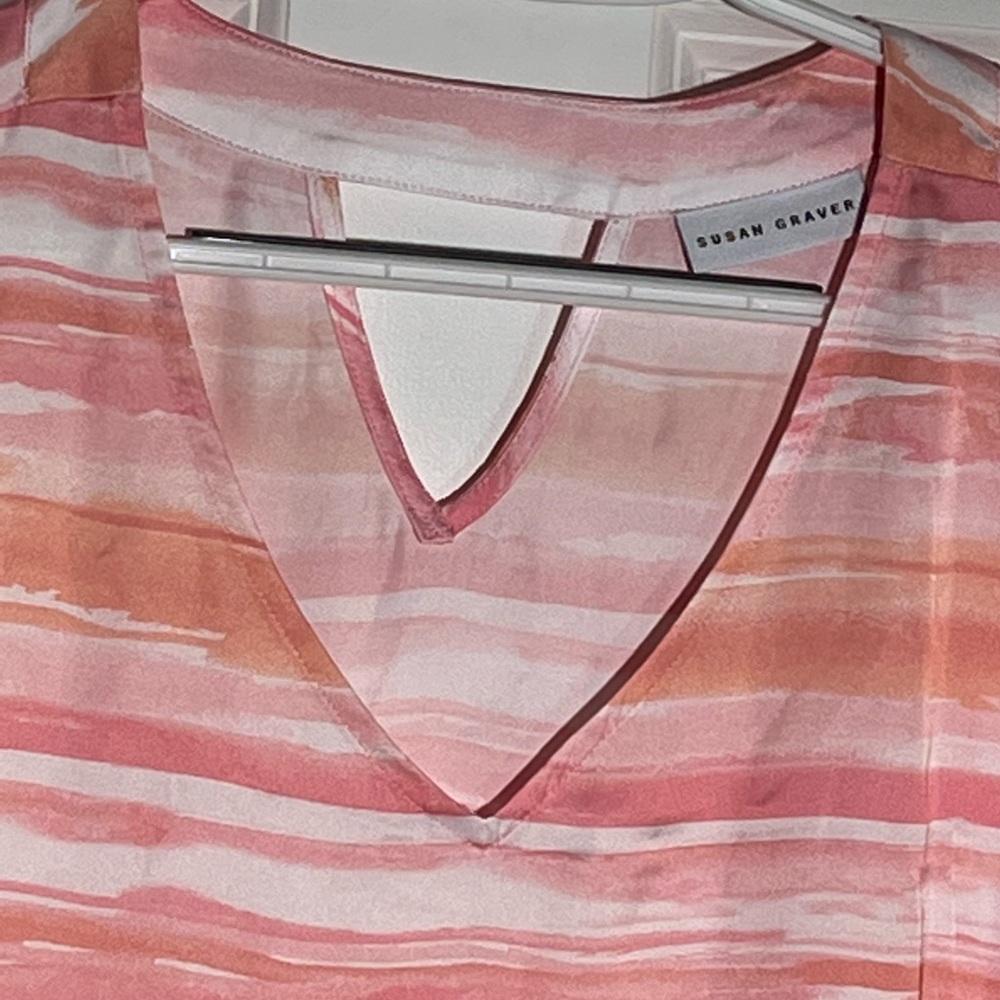 Susan Graver Printed Charmeuse Flutter-Sleeve Tun… - image 2